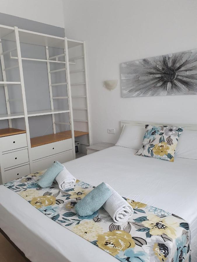 Garbi & Xaloc Apartamentos 칼라 갈다나 외부 사진